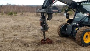 Демонстрация возможностей компактного телескопического погрузчика JCB