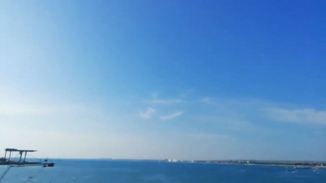 стих дня - на хайпе(ПОБЕГ ИЗ ПРОВИНЦИИ К МОРЕ) смотреть онлайн