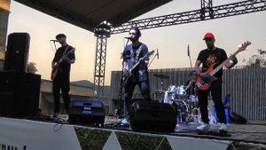 ``ONE MORE BAND`` Просто такая сильная любовь [Звери]