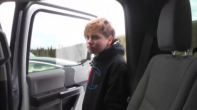 ТРИ ПОЛОСКИ (Yo Its Mishka Cover)