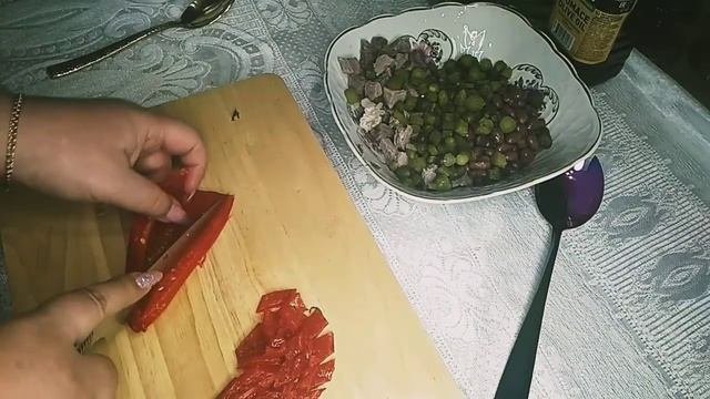 Салат - говядина с красной фасолью/божественный вкус покорит ваши сердца #вкуснаяеда #салатрецепт