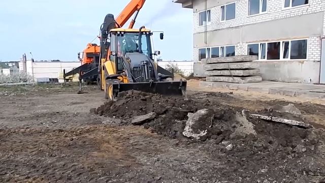 Volvo BL61B смотреть онлайн