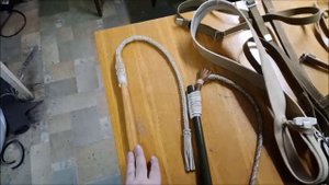 Сёдла, хомуты, плети, нагайки, уздечки, треноги, путы в наличии