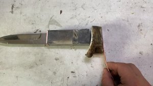 Ремонт ножа. Рукоять из рога / Knife repair. Horn handle