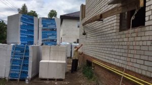 Как поднимать блоки на второй этаж How to lift blocks to the second floor