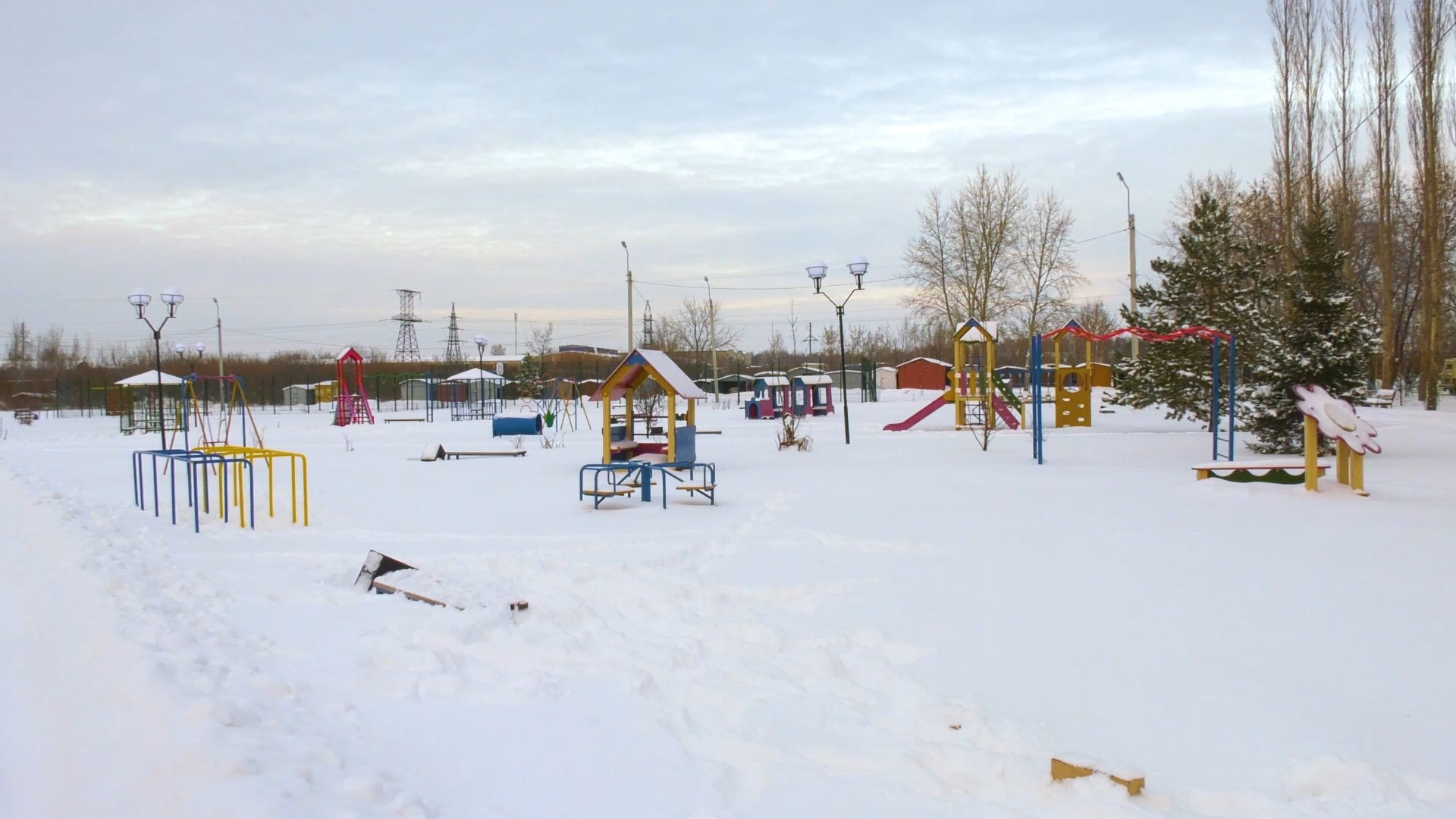 Комфортная городская среда. Благоустроенному парку по улице Автомобилистов исполнилось 2 года