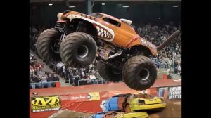 Monster Jam Monster Mutt Theme Song