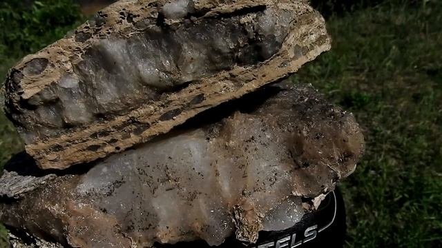 Минералы в известняках