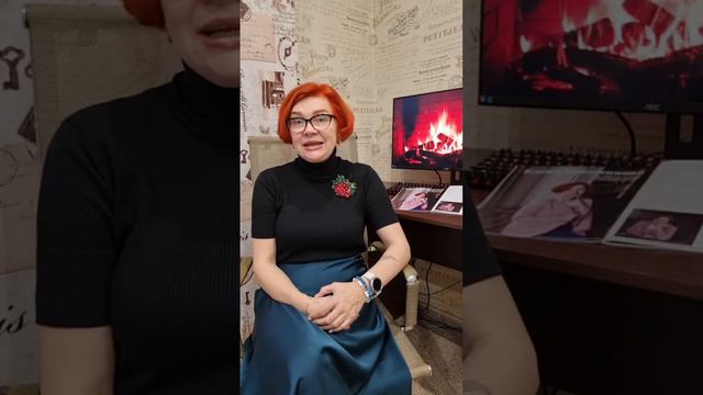 Социальный контракт детали от бухгалтера в кедах смотреть онлайн