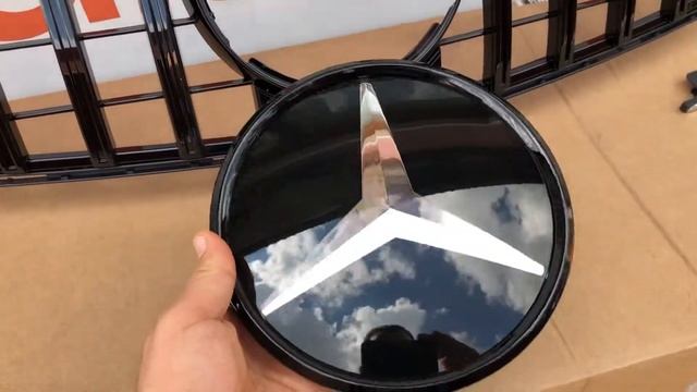 Решетка радиатора Mercedes-Benz GLE Coupe C292 GTR черная с черной стеклянной звездой смотреть онлайн