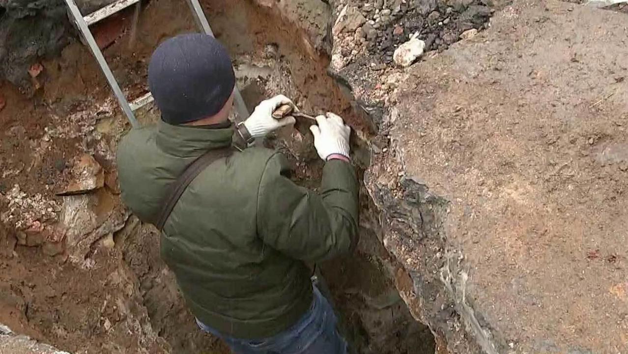 Столичные археологи надеются установить предназначение обнаруженной под Китай-городом тайной комнаты