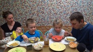 МУКБАНГ ГОРОХОВОЕ ПЮРЕ НА УЖИН | MUKBANG PEA PUREE FOR DINNER #mukbang #мукбанг