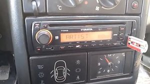 Анимация магнитолы Varta V-CD530