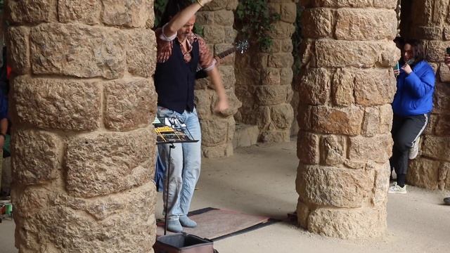 the time i went to barcelona, spain | moco museum, park guell, la sagrada familia смотреть онлайн