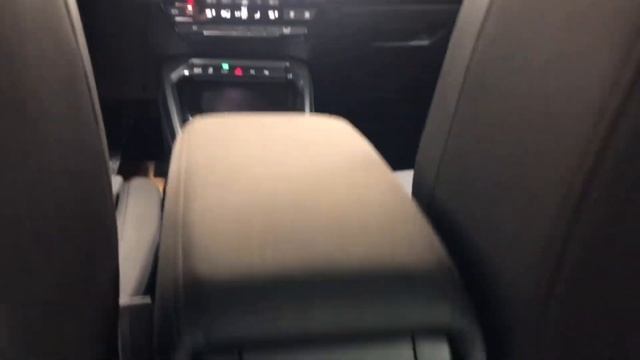 Nuova Audi A3 SPB Ibrida 40 TFSI e S tronic Business Advanced  Potenza CV: 204 colore Nero Mitos