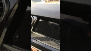 Планшет в авто Ленд ровер Дискавери 3