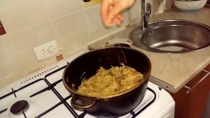 КАК ПРИГОТОВИТЬ ФРИКАСЕ ИЗ КУРИЦЫ С ГРИБАМИ