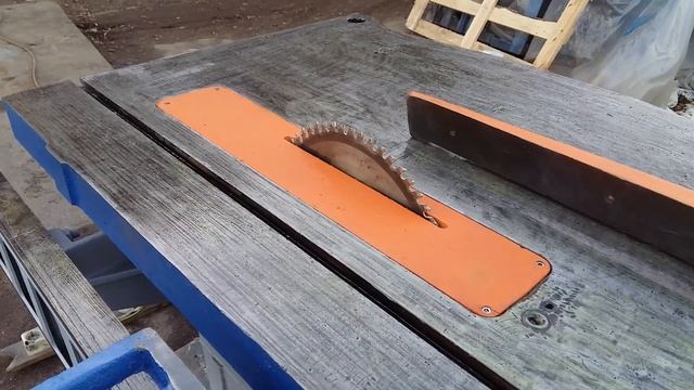 Станок круглопильный Ц6-2Т б/у смотреть онлайн