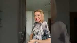 Попробуй, это просто и очень красиво. Заплетаю одной рукой!