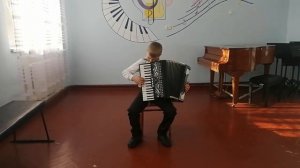 Русская народная песня "Как под яблонькой" обр. А. Иванова, исп. Строев Валерий