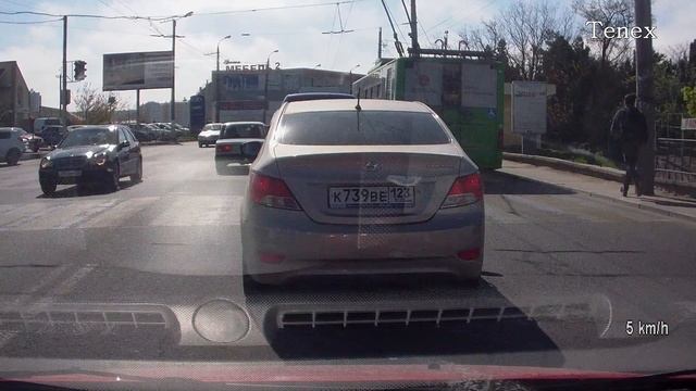 Долбодятел на красной Suzuki SX4 а713му 92 смотреть онлайн