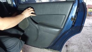 Как снять динамик задней двери Ford Focus 1