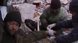 Девочка живущая на свалке   YouTube