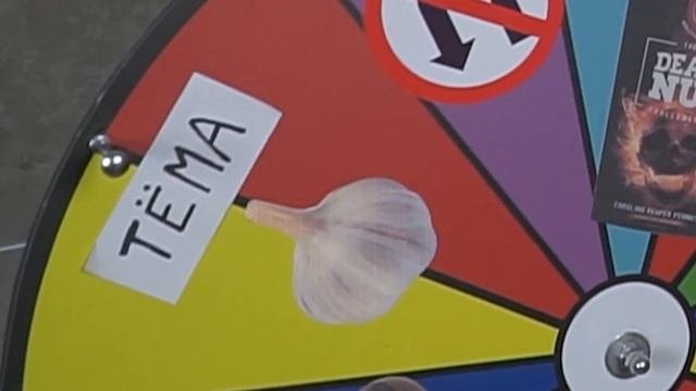 Съешь БОЛЬШЕ всех ПИЦЦЫ чтобы ВЫЖИТЬ челлендж / ГОЛОДНЫЕ ИГРЫ