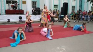 Выступление театра современной хореографии "Радость" пос.Новобурейский 29.06.2019