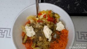 Форель с картофелем под сыром в духовке.