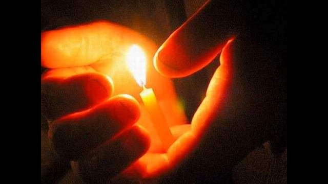 Песня "Молю (Странник)" Совместное творчество двух священников из России и Украины.