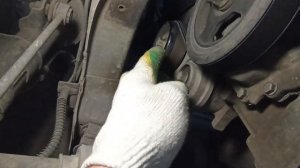 Замена натяжного ролика. Tension roller replacement.#натяжнойролик