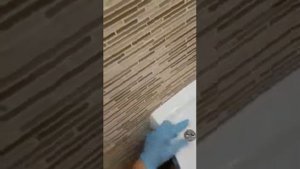 Как поменять крышку на унитазе -(часть 1)