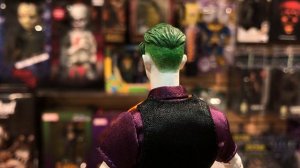 Обзор фигурки Джокера — Mezco 1/12 The Joker Clown Prince of Crime Review