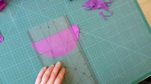 Разбор и упорядочение лоскутов для изготовления ковриков и лоскутного шитья