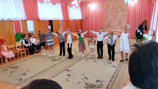 2015-10-20 Утренник в садике: "Праздник осени" смотреть онлайн