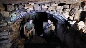 Оригинал ТИЗЕР.  тоннельные крысы в пещерах Силикаты