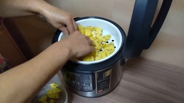 Картошка в мультиварке Как сварить картофель на пару Редмонд RMC-M38