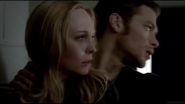 Джозеф Морган в роли Клауса. Дневники вампира. смотреть онлайн