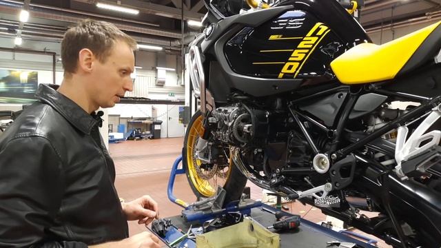 BMW R 1250 GSA , full maintenance смотреть онлайн