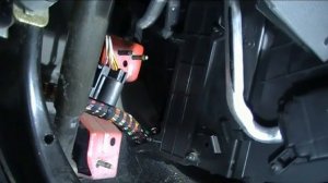 замена фильтра салона форд фиеста 1 4 tdci 2005 видео № 2