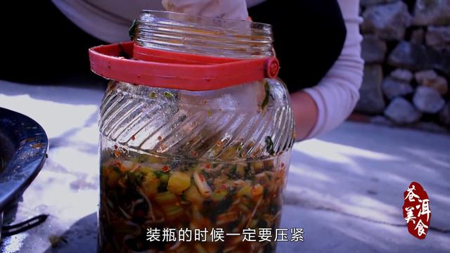 厨艺干货:教你如何腌制出酸爽的水腌菜和酸腌菜，建议收藏