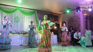 Кубанские казачки красавицы крутят саблями! Любо!