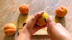 Как красиво нарезать персики.