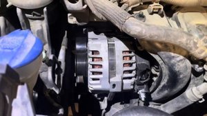 Очередное ТО. Пробег 262500 км. Kia Sportage. ДВС G4NA. Меняем масло и генератор.
