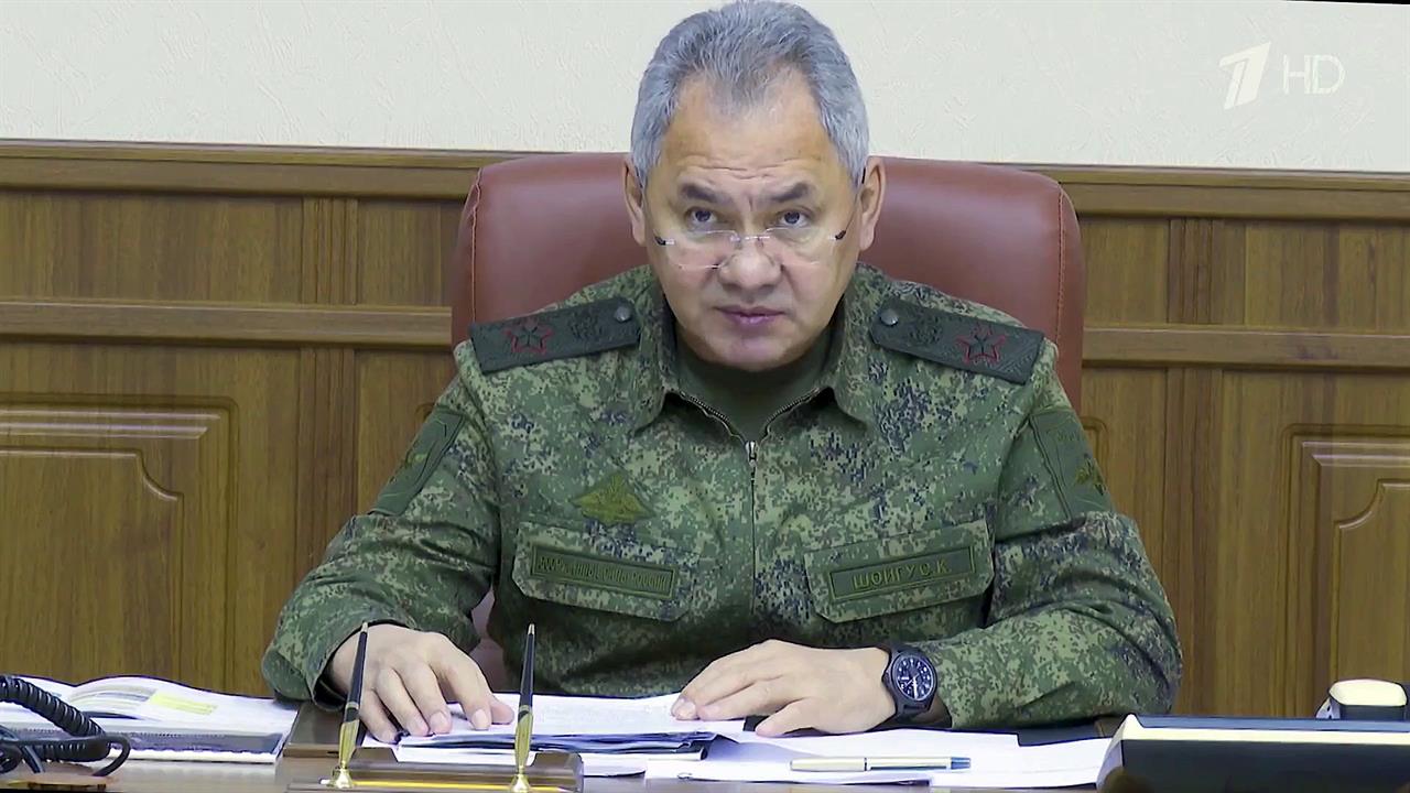 Глава Минобороны Сергей Шойгу объявил о создании двух новых военных округов