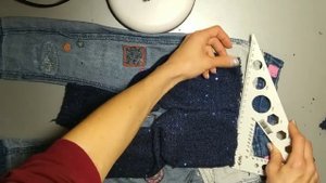 Как сшить штаны ребёнку из старой кофты | переделка вещей