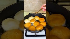 Когда не знаете что приготовить к чаю, приготовьте эти пончики ???????