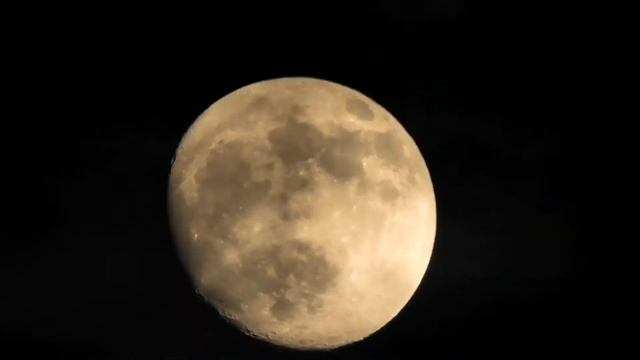 Лунный таймлапс. Lunar time-lapse. Nikon Coolpix P1000 смотреть онлайн