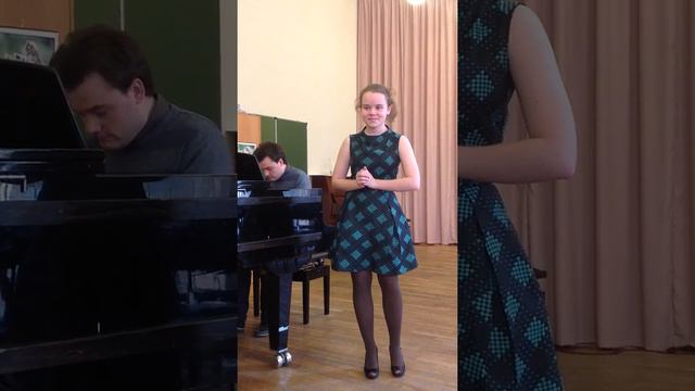 "Песня Одарки" из оперы "Запорожец за Дунаем" исполняет Сидорова Софья смотреть онлайн